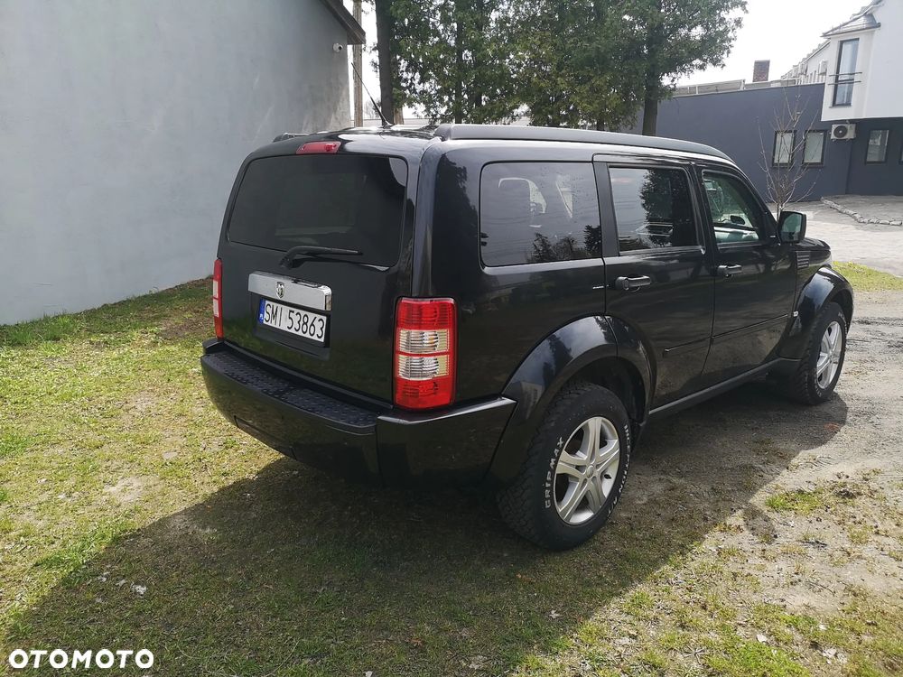 Dodge Nitro 2.8 CRD SXT - 4