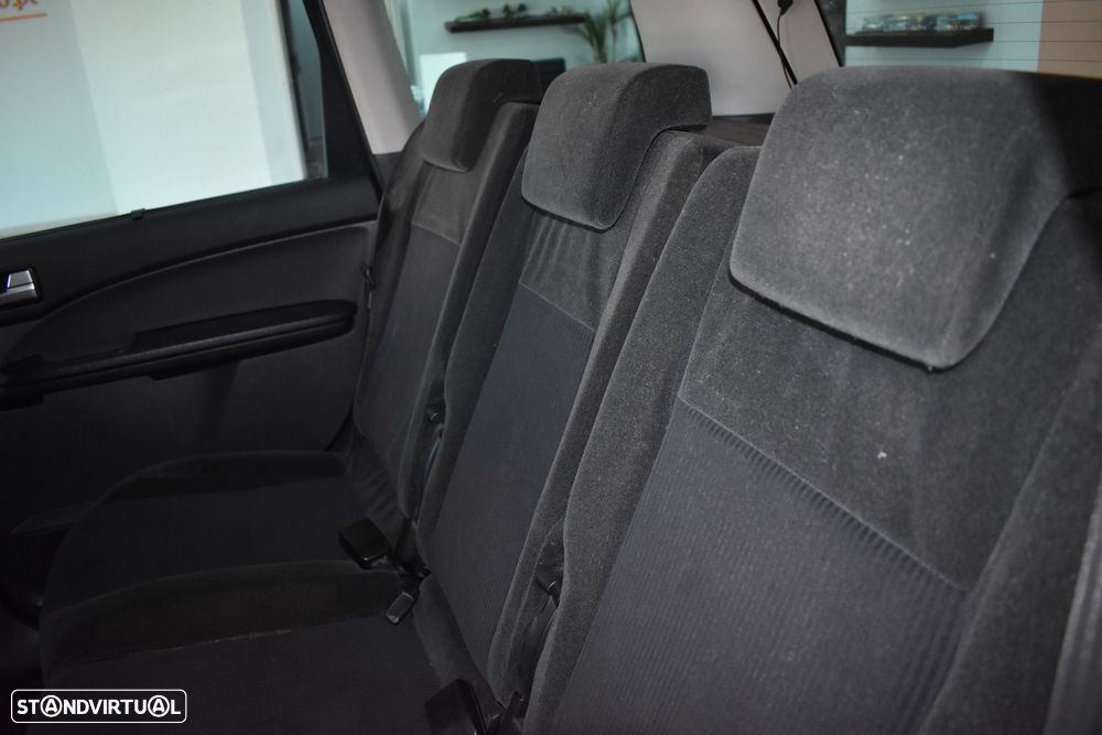 Ford Focus C-Max 1.6 TDCi Ghia - 42