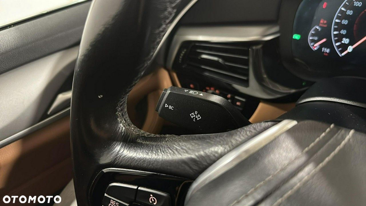 BMW Seria 5 - 24