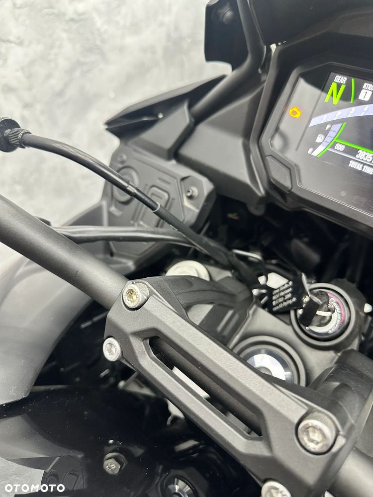Kawasaki Versys 650 - 6