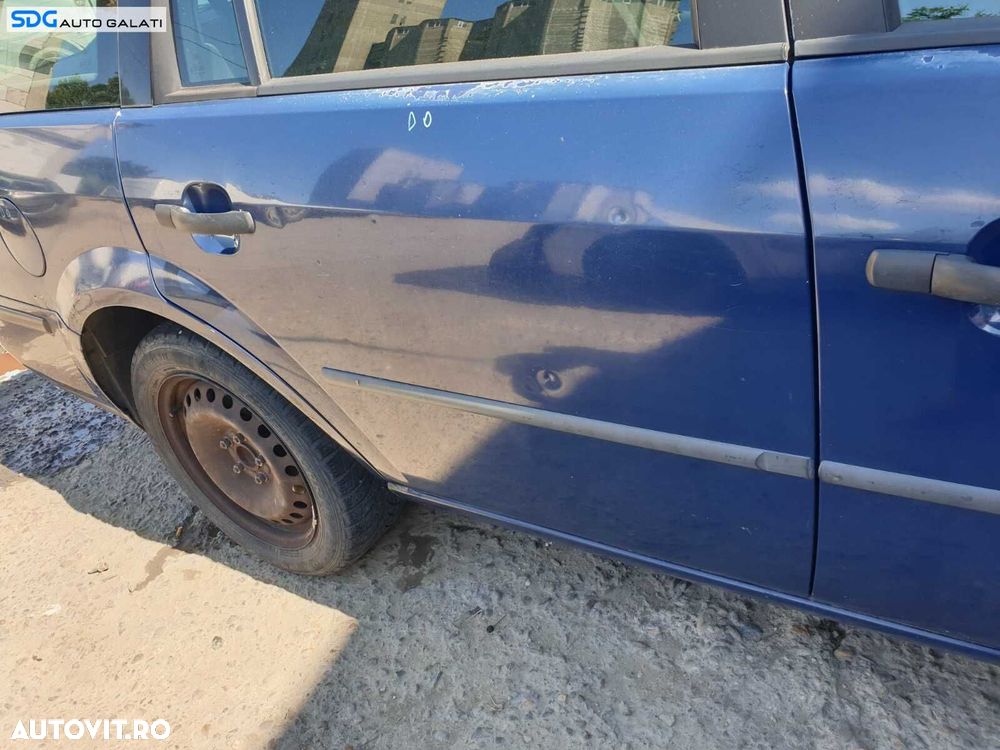 Bandou Ornament Plastic de pe Usa Portiera Dreapta Spate Ford Mondeo MK 3 Break Turnier 2001 - 2007 - 3