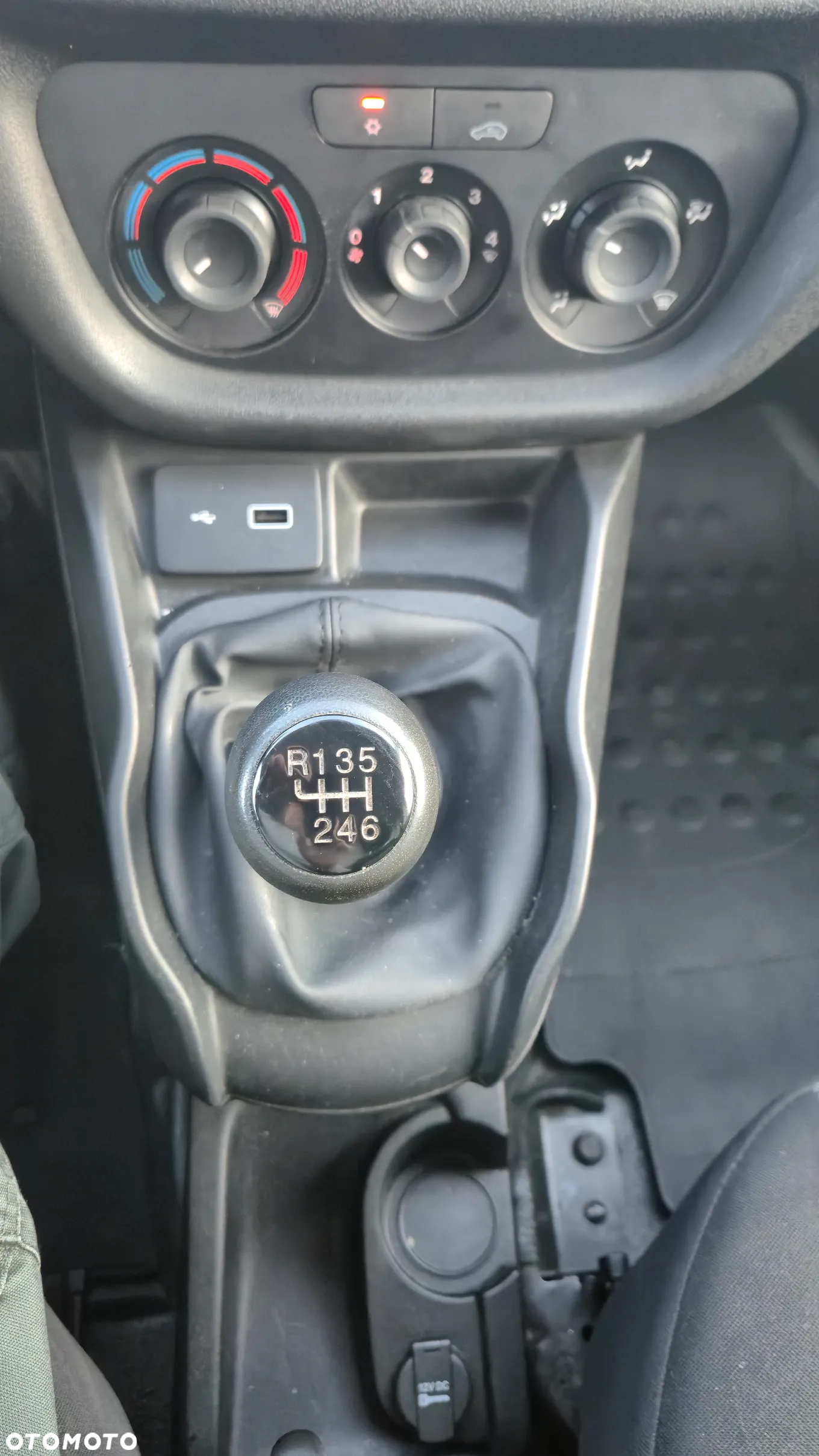 Fiat DOBLO - 16