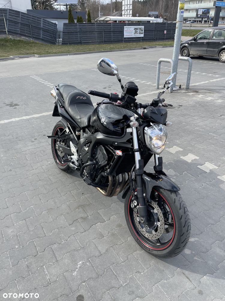 Yamaha FZ6 - 3