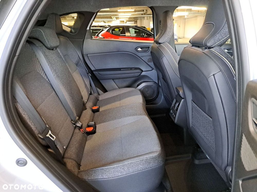 Renault Captur 1.3 TCe mHEV Intens EDC - 14