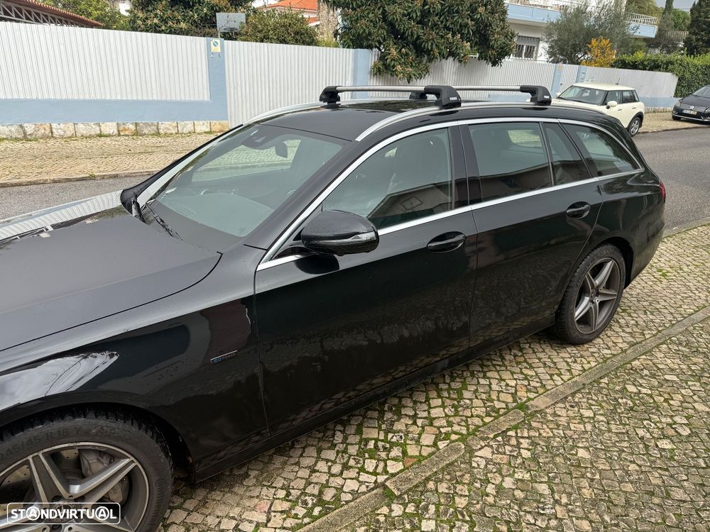 Mercedes-Benz E 300 de AMG Line - 4