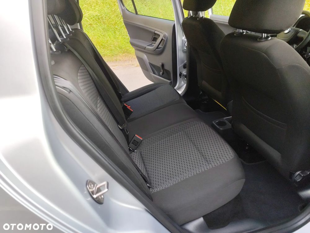 Skoda Fabia 1.2 TSI Ambiente - 18