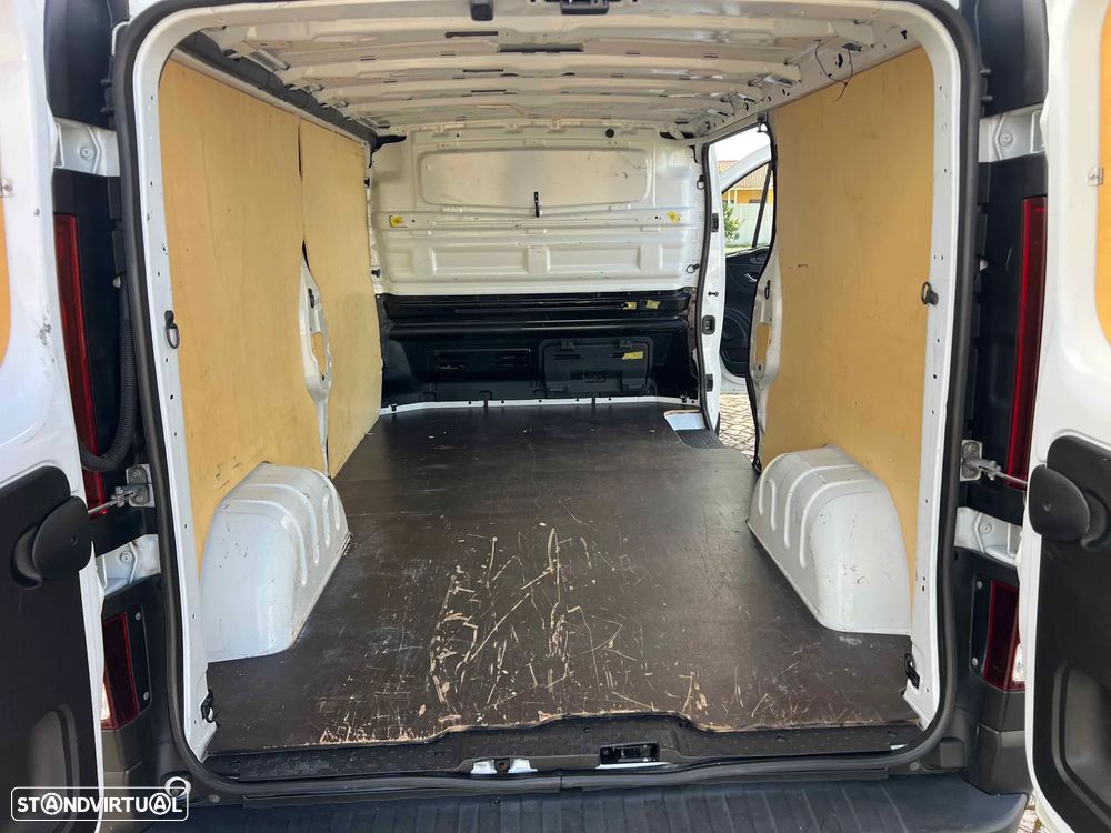 Renault Trafic L2H1 2.0 dci grand confort - 16