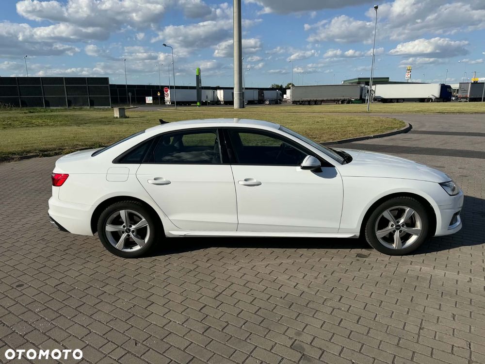 Audi A4 Limousine 35 TDI mHEV Advanced S tronic - 4