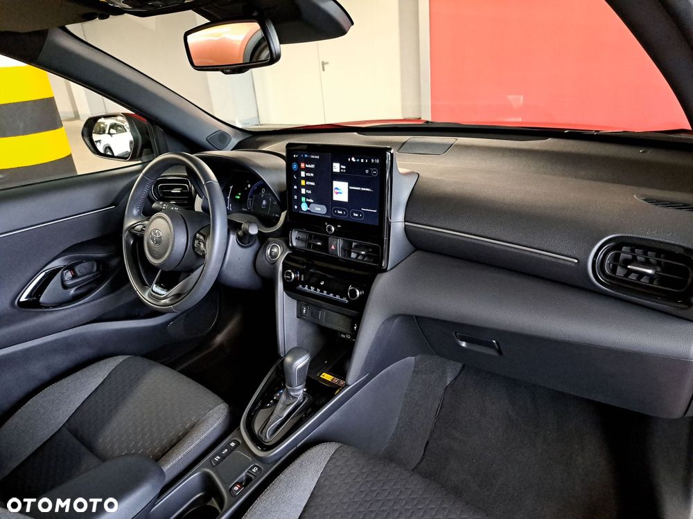 Toyota Yaris Cross Hybrid 1.5 Style - 17