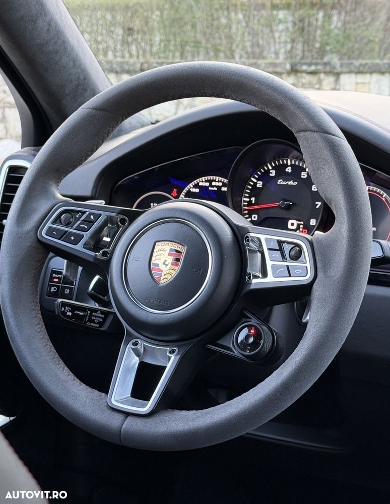 Porsche Cayenne Coupe - 20