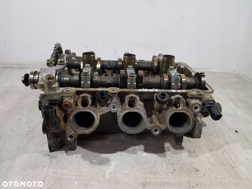 głowica silnika mitsubishi space star ii 1.0b 3a90 - 5