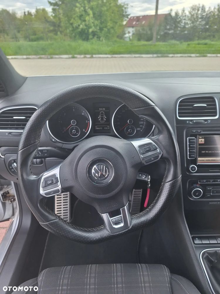 Volkswagen Golf - 7