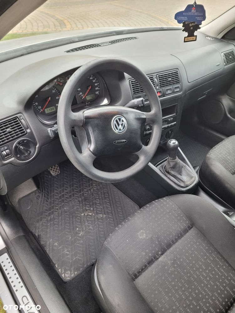 Volkswagen Golf 1.4 Comfortline - 17