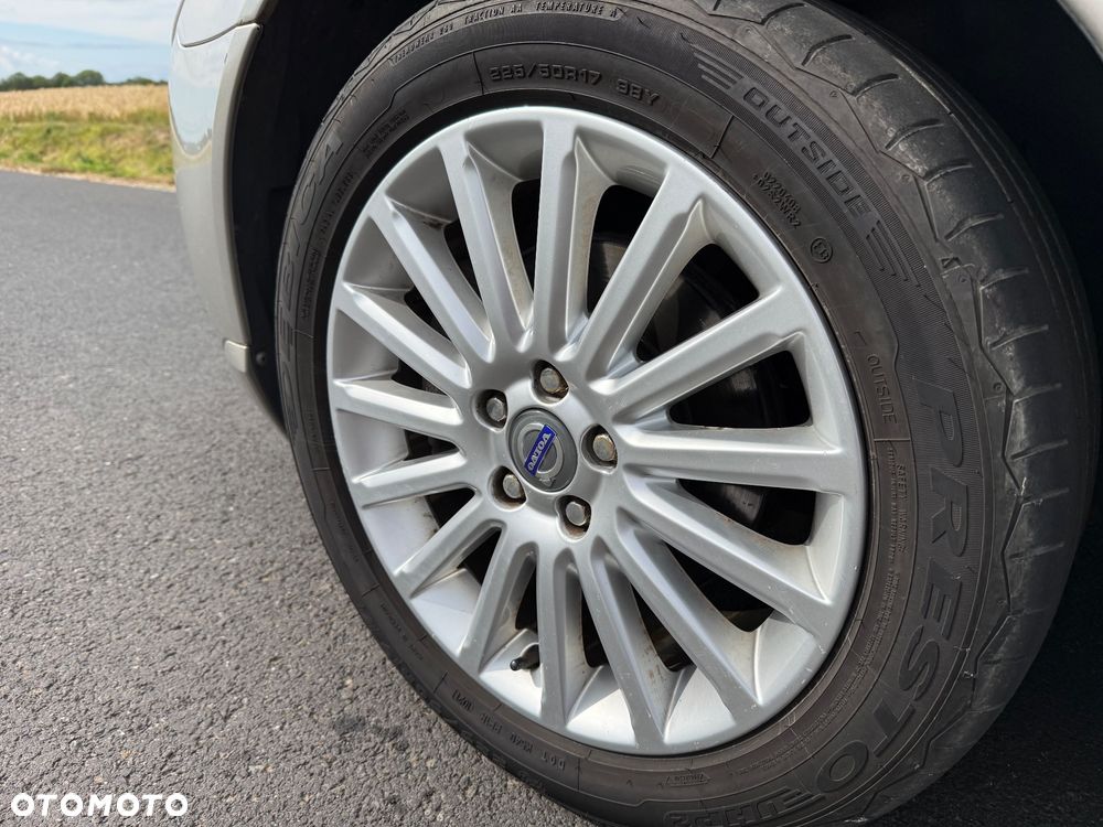 Volvo V70 2.0D Summum - 28