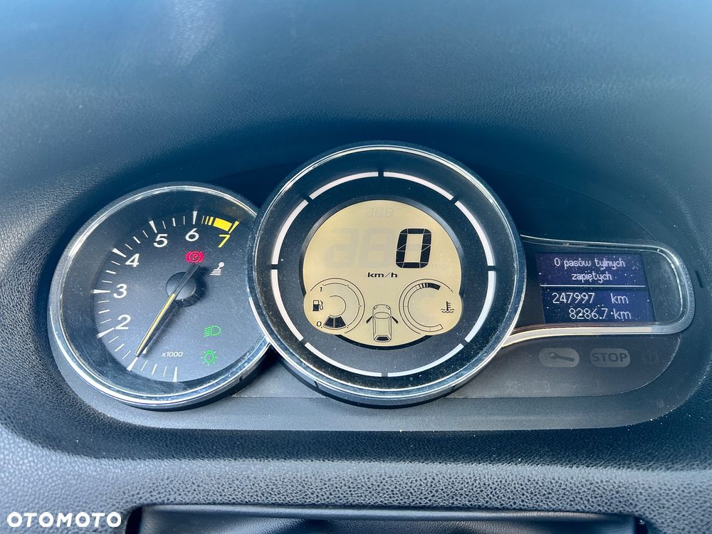 Renault Megane 2.0 16V TCE Dynamique - 8