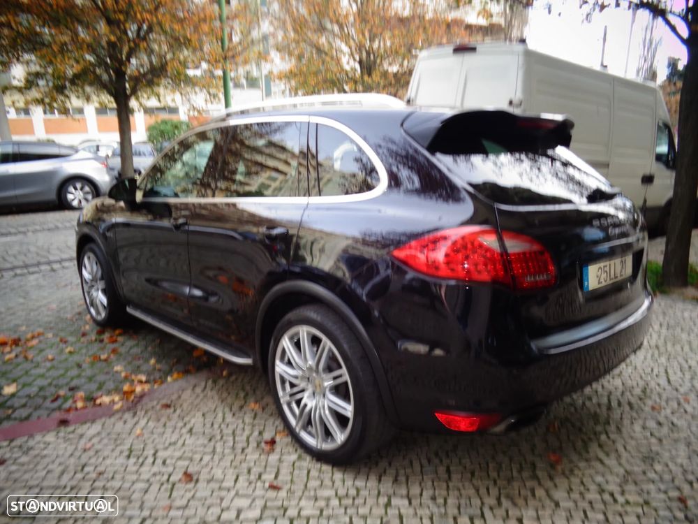 Porsche Cayenne S - 7