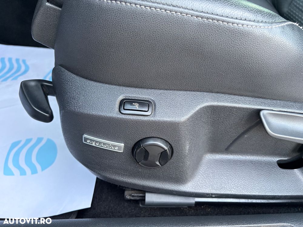 Volkswagen Golf - 14