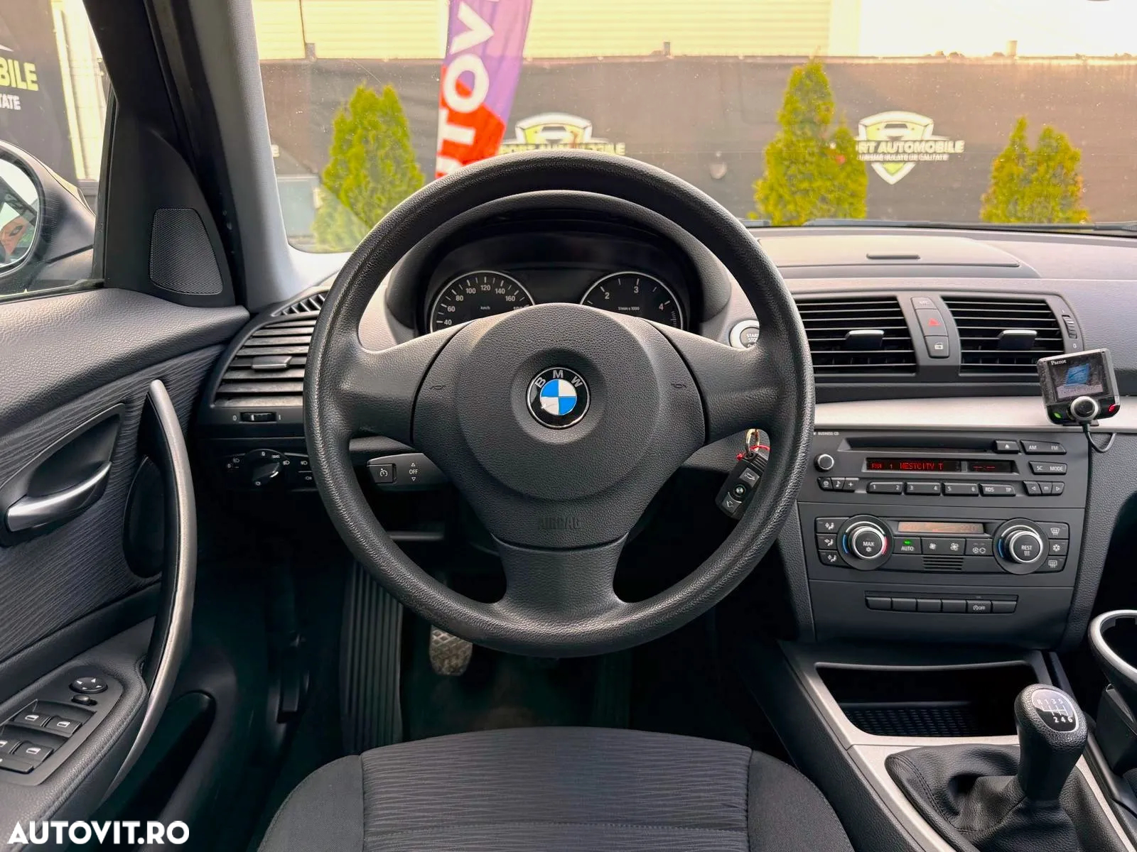 BMW Seria 1 116d - 8