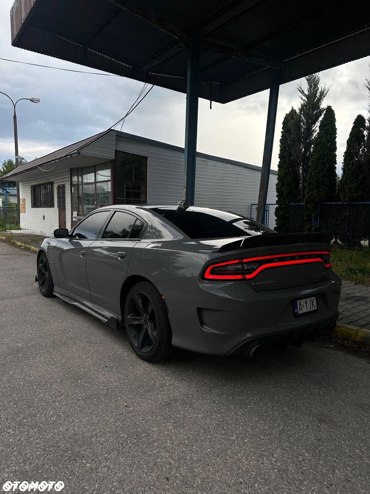 Dodge Charger - 6
