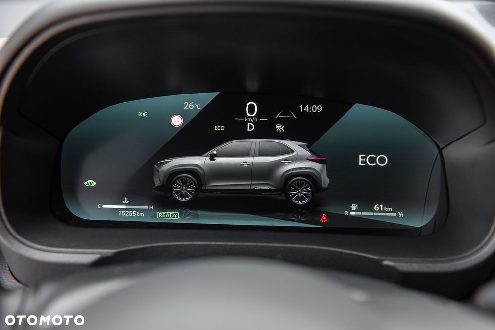 Toyota Yaris Cross Hybrid 1.5 Executive AWD - 28