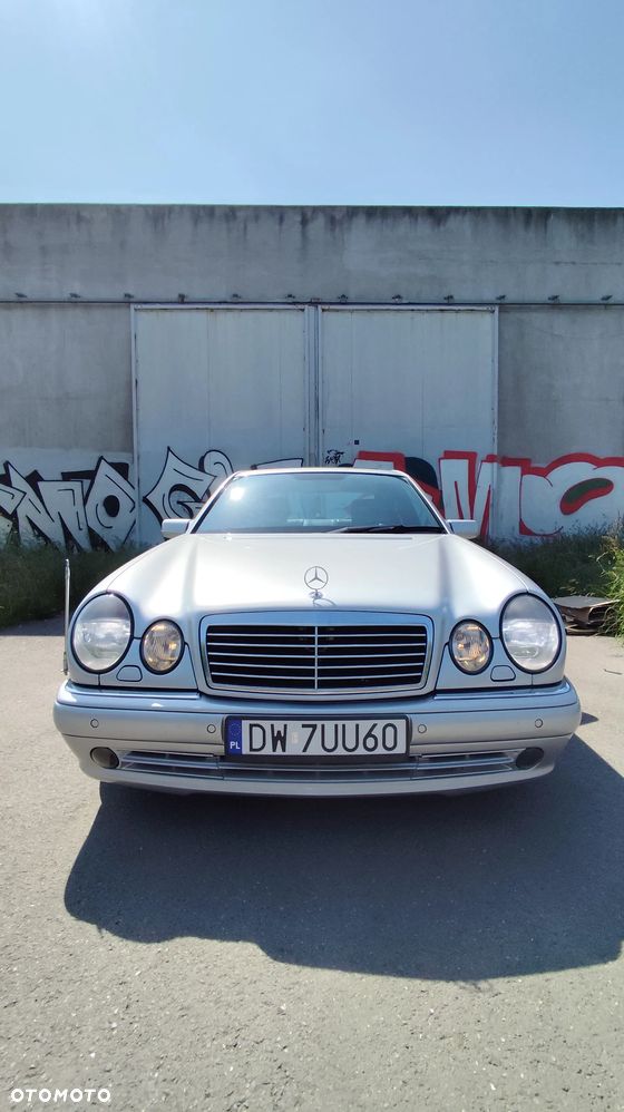 Mercedes-Benz Klasa E 320 Avantgarde - 9