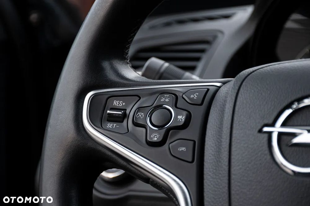 Opel Insignia 2.0 CDTI ecoFLEX Start/Stop Business Innovation - 26