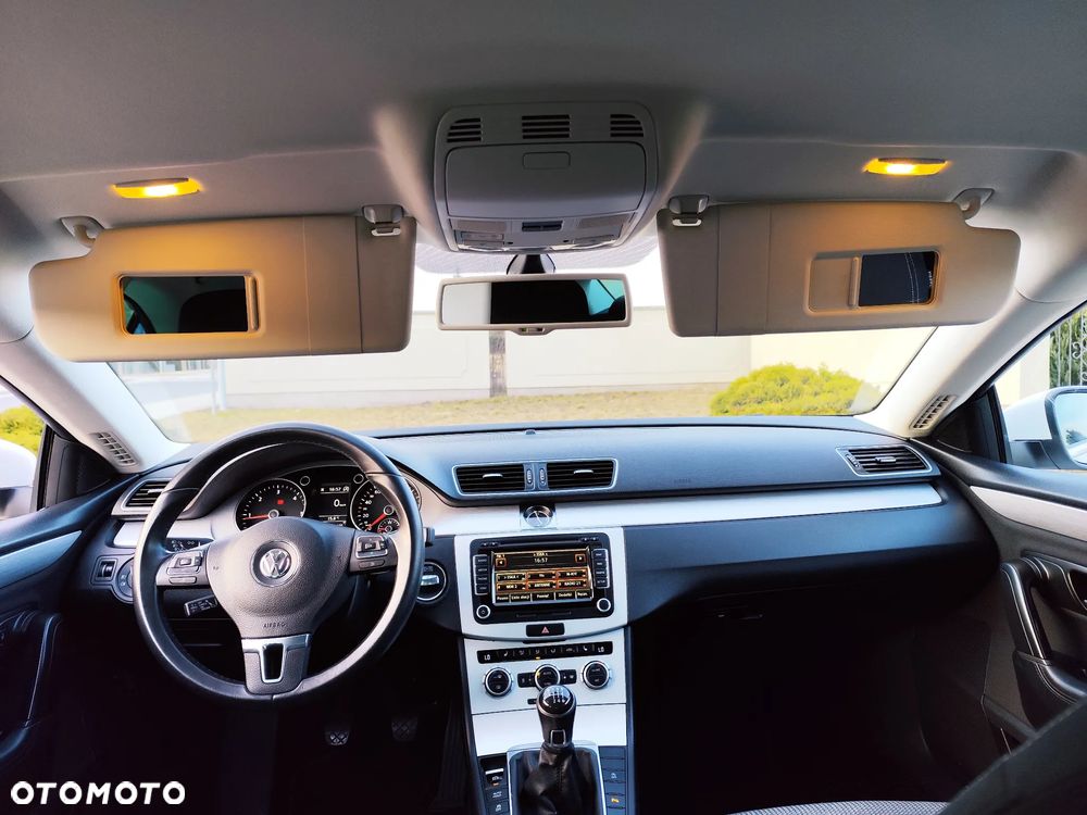 Volkswagen CC 2.0 TDI 4Motion BlueMotion Technology - 25