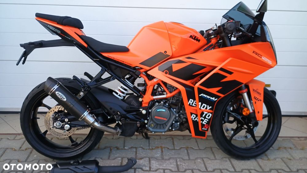 KTM RC 125 - 20