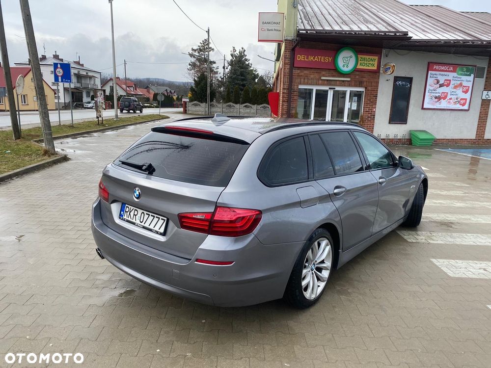 BMW Seria 5 520d xDrive Touring - 5