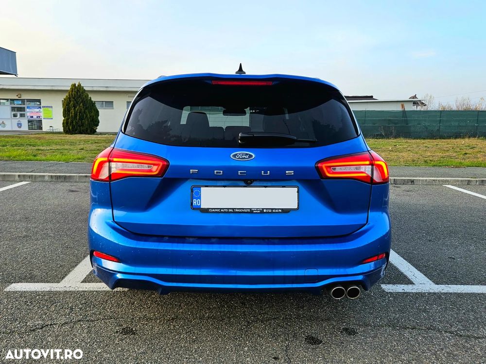 Ford Focus 1.5 Ecoboost ST-Line - 6