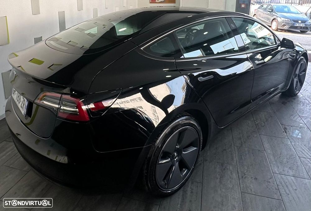Tesla Model 3 Long-Range RWD - 6