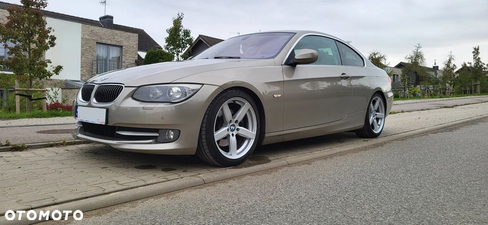 BMW Seria 3 325d - 1