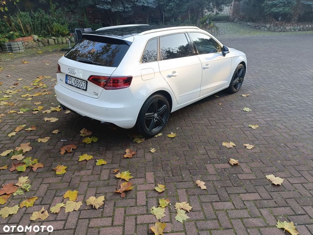 Audi A3 Sportback 1.8 TFSI Quattro Ambiente S tronic - 28