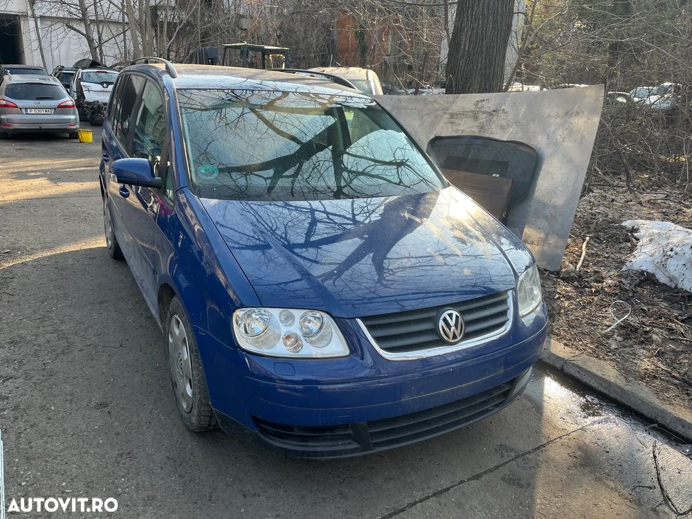 Dezmembrez VW Volkswagen Touran 2005 albastru 1,6 benzina 75KW BGU LL5M - 2
