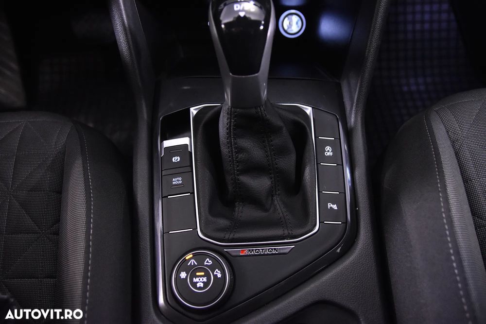 Volkswagen Tiguan - 18