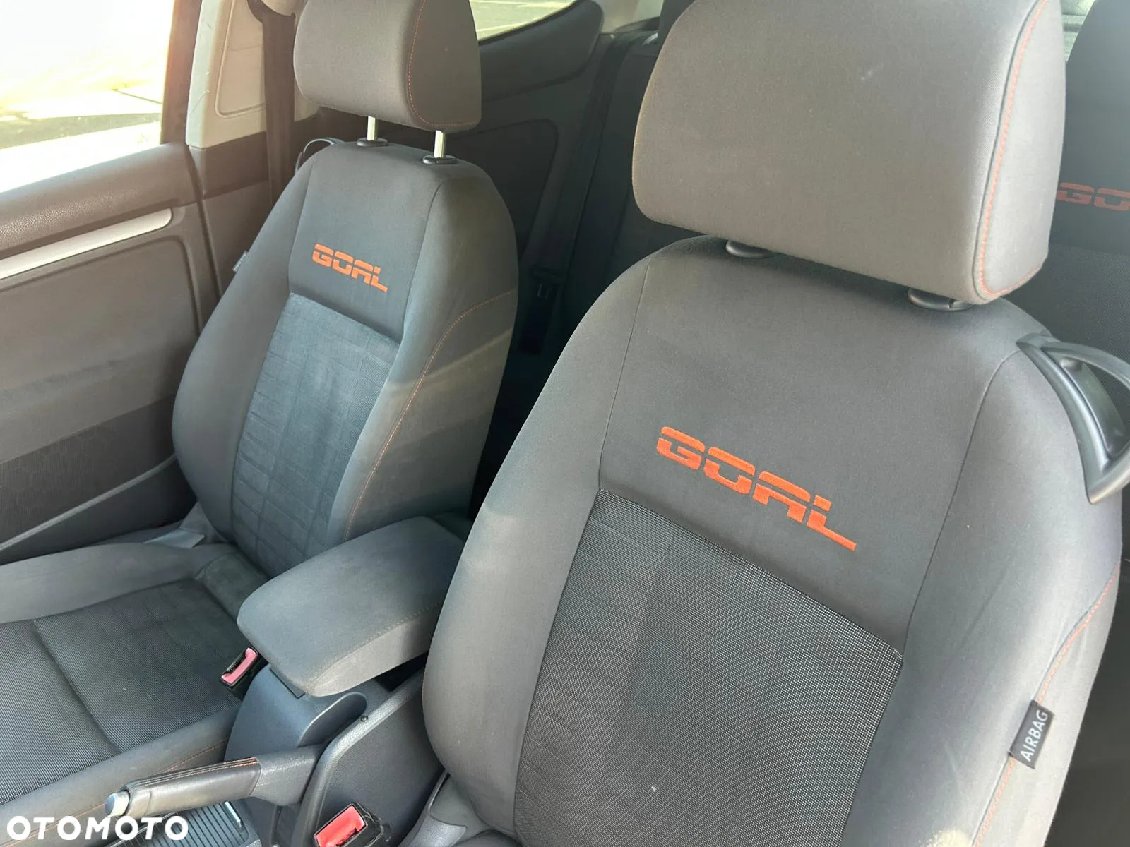 Volkswagen Golf 2.0 TDI DPF Goal - 10