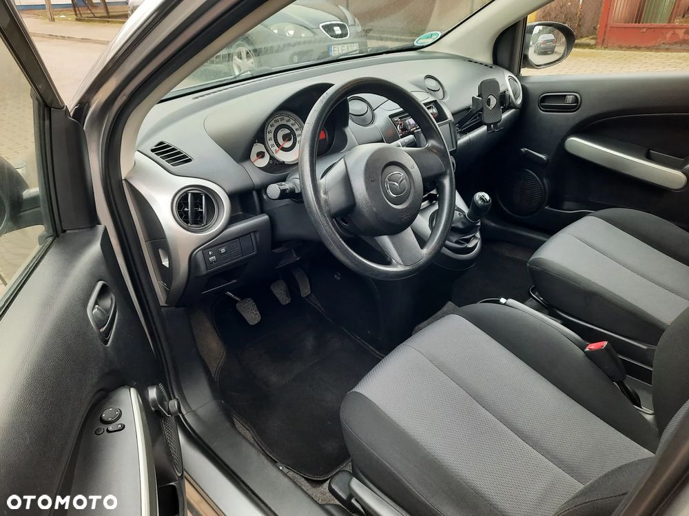 Mazda 2 1.3 90th Anniversary - 11