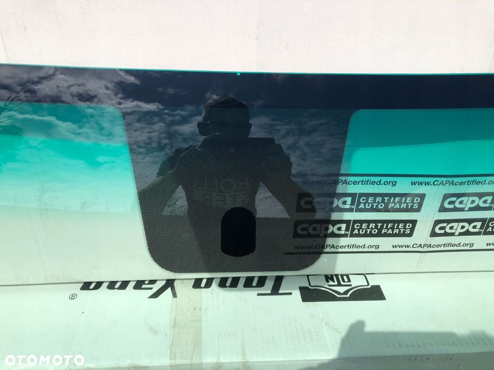 infiniti qx56 / nissan armada / nissan titan 4d szyba przednia 2004-2010 - 2