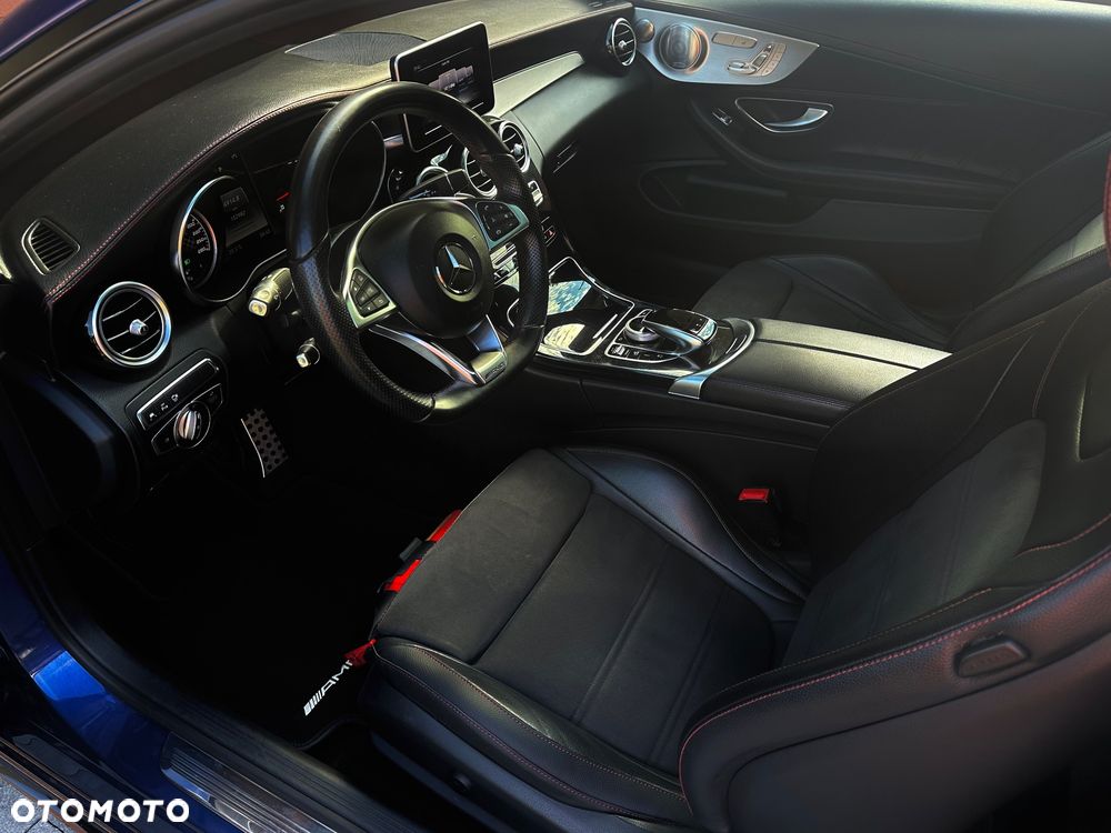 Mercedes-Benz Klasa C AMG 43 4Matic 9G-TRONIC Night Edition - 18