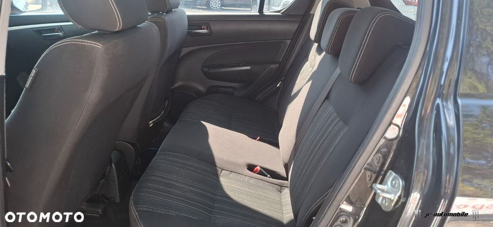 Suzuki Swift - 12