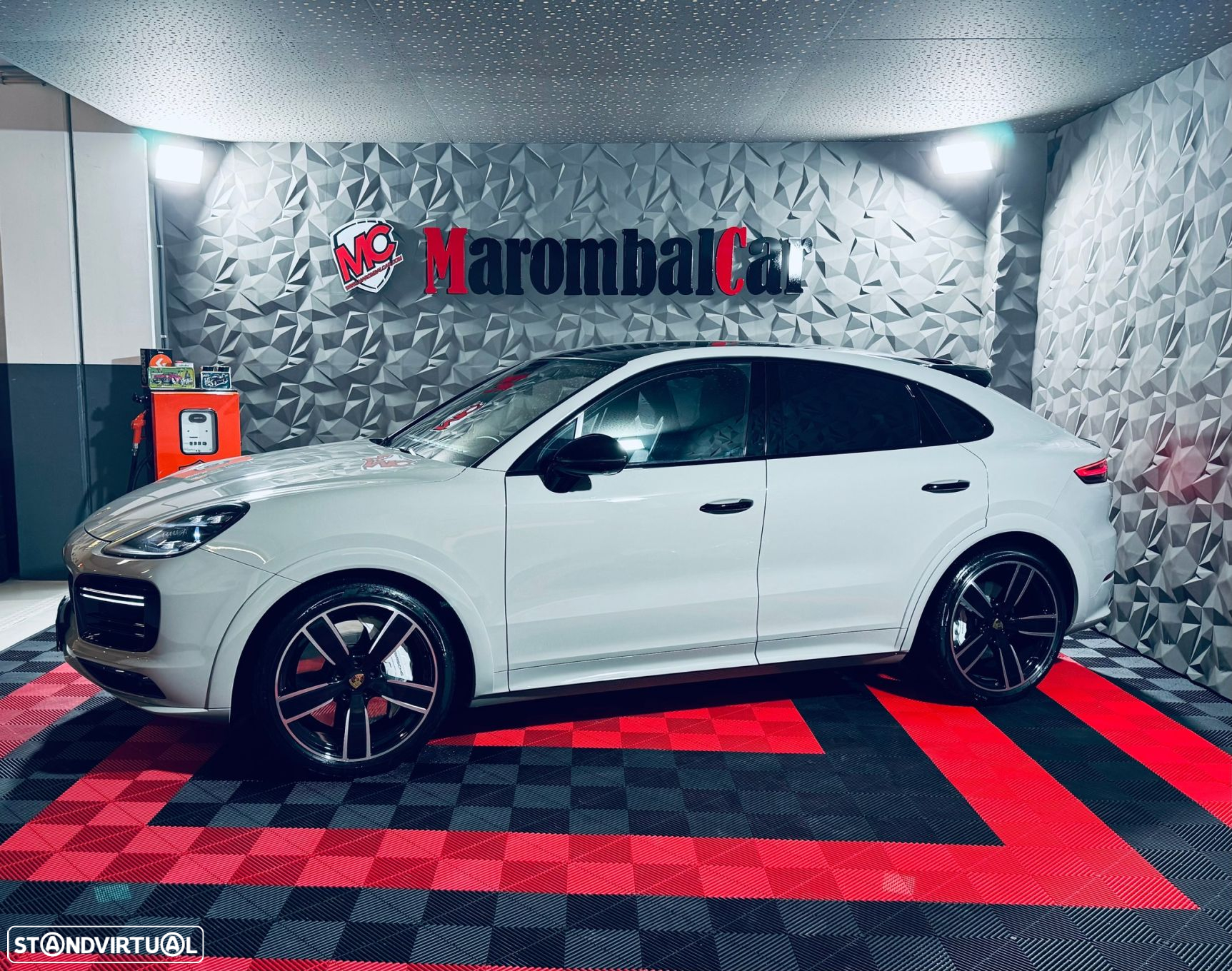 Porsche Cayenne Coupé Turbo - 26