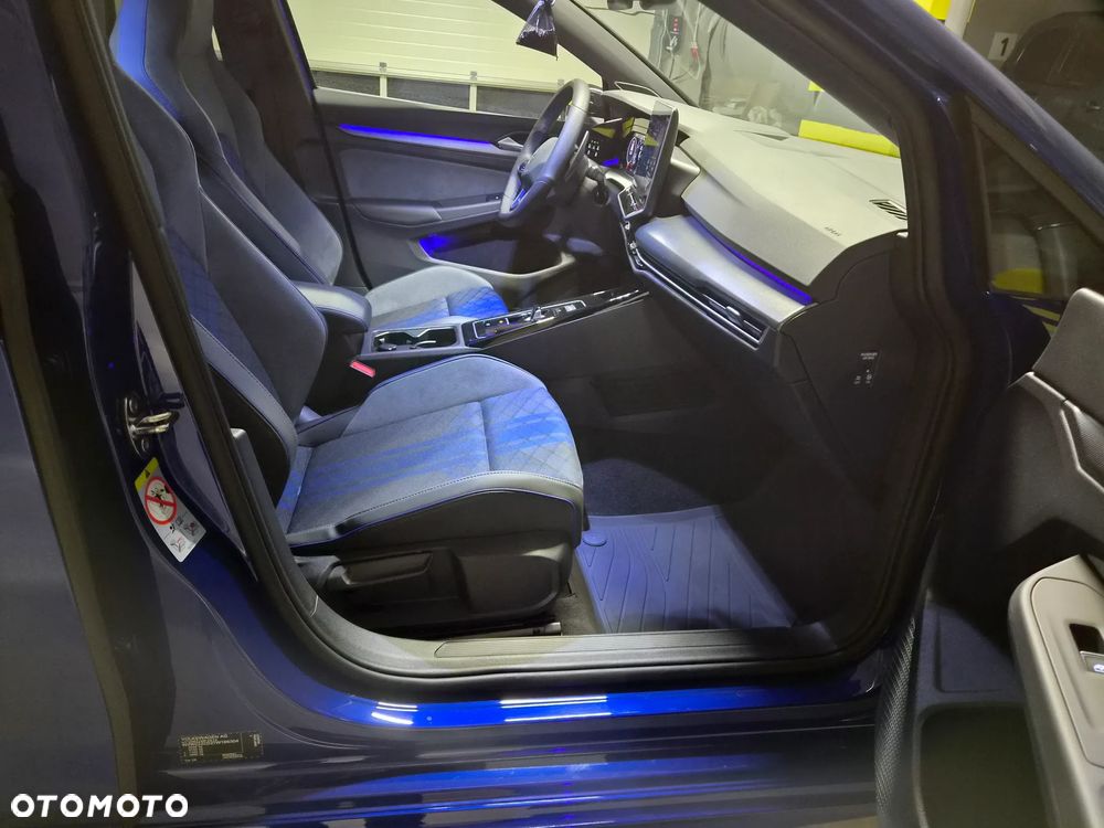 Volkswagen Golf 2.0 TSI 4Motion R DSG - 9