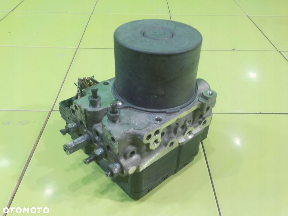 LEXUS IS II LIFT 2.5 B 10r SEDAN 4D pompa ABS 44540-53280 89541-53130 - 4