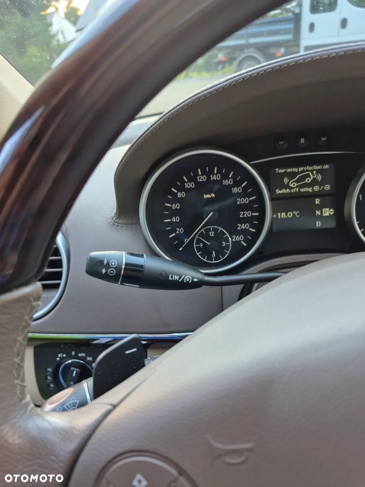 Mercedes-Benz GL 420 CDI - 15