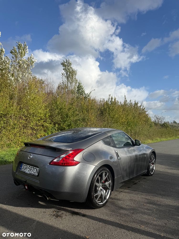 Nissan 370 Z - 3