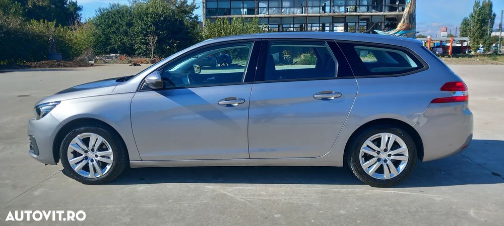 Peugeot 308 - 16