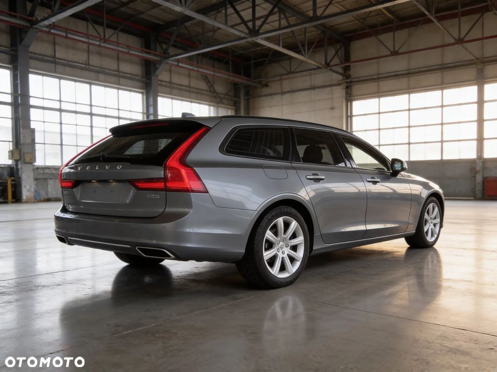Volvo V90 D4 Kinetic - 9