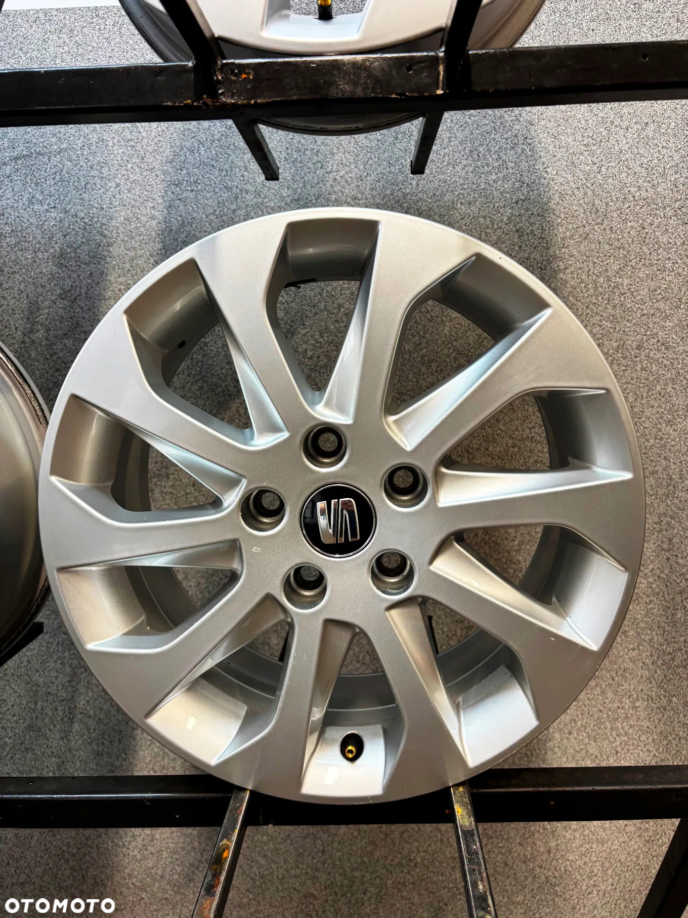 4 FELGI ALU. SEAT LEON III , VW GOLF 6,7,SKODA OCTAVIA 2,3  16''   6,5J ET46 - 10