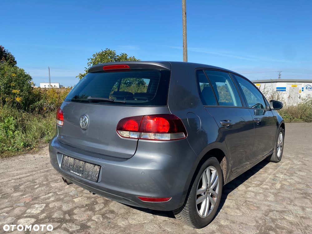 Volkswagen Golf - 17