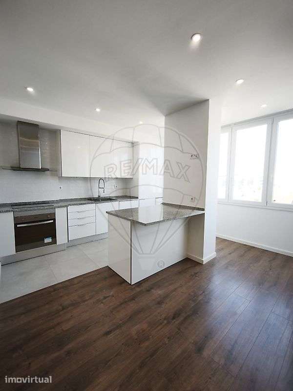 Apartamento T2 para arrendamento - Grande imagem: 3/30